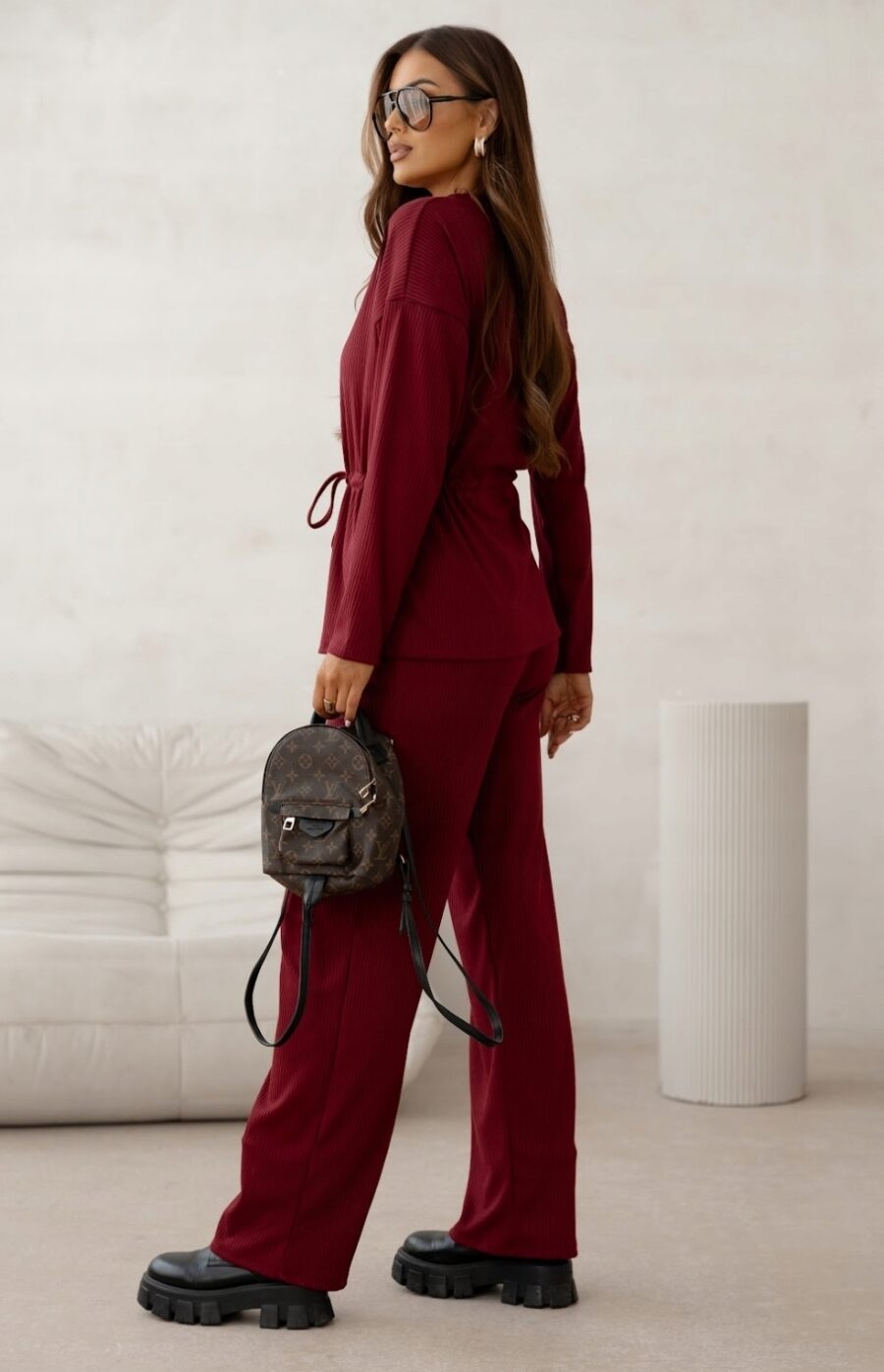 ELEGANCKI KOMPLET DRESOWY W PRĄŻEK SZEROKIE SPODNIE BLUZA POLSKI DRES M - obrazek 5